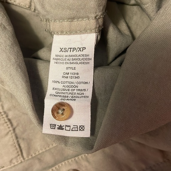 Garage Shirt‎ relaxed fit women extra small, long sleeve button up olive green - Picture 9 of 10